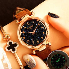 Load image into Gallery viewer, Fashion Gold Women Watches